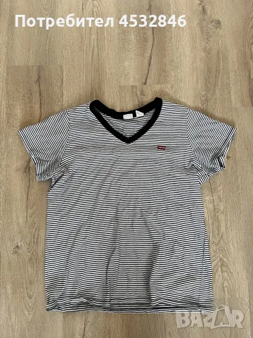 Levis тениска на раиета
