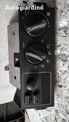 Климатичен блок / панел / табло зa Jeep Cherokee - 55036048