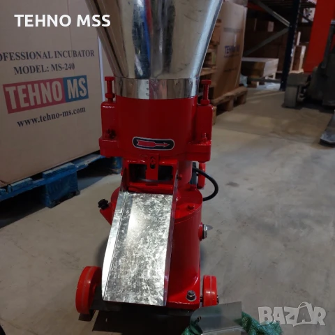 ПРОМО Гранулатор за фураж KL-120 с 1 матрица /3 kW/ 1400 об/мин/80 кг/ч, снимка 5 - Други машини и части - 43498645