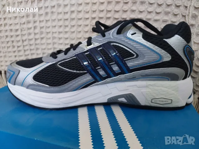 Придавам чист нови оригинални мъжки маратонки adidas responce cl 42, снимка 6 - Маратонки - 55815877