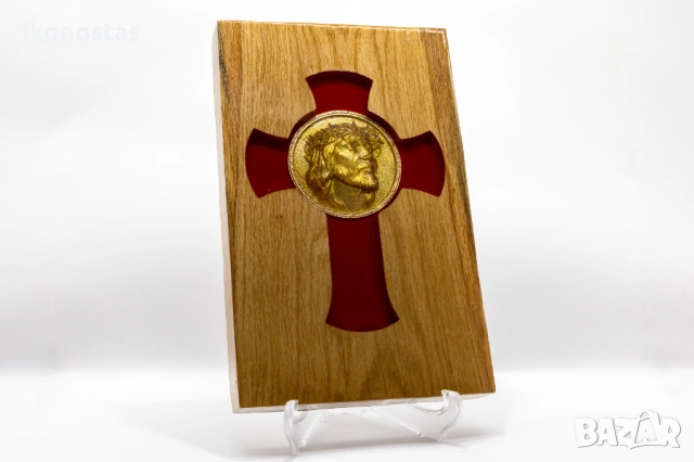 Релефна дървена икона с позлатен образ на Исус Христос, инкрустиран в смола, снимка 3 - Икони - 53225060