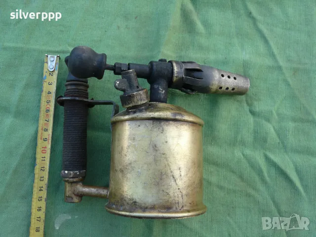  Стара шведска бензинова лампа , снимка 2 - Други ценни предмети - 49982529