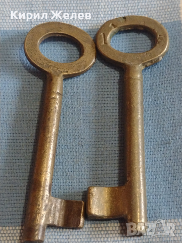 Два стари ключа от соца за брава за КОЛЕКЦИЯ ДЕКОРАЦИЯ БИТОВ КЪТ 41000