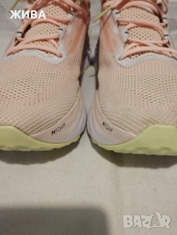 NIKE ДАМСКИ МАРАТОНКИ в розово и зелено, лято 2026г., снимка 4 - Маратонки - 53430022
