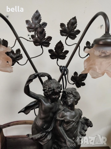 Изящна настолна лампа с впечатляващи размери и класически дизайн, снимка 7 - Антикварни и старинни предмети - 53718156