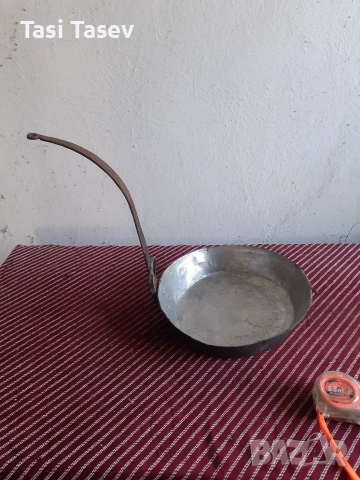 Стар меден тиган