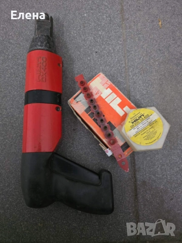 Hilti DX 400 – прахов такер за бетон и стомана