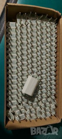НОВ Универсален Адаптер от контакт 220V към USB 5V/1A, снимка 3 - Друга електроника - 40228531