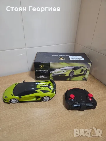 Чисто нова спортна кола(играчка) Lamborghini Aventador SVJ Roadster. Мащаб: 1:24 