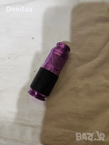 Преносим дозатор за бисквити и сметана