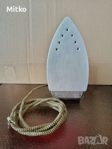 Автентична ютия производство СССР 1000W 1986г., снимка 5 - Други ценни предмети - 49277706