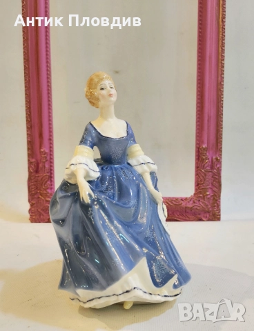Колекционерска фигура Royal Doulton – “Hilary” (HN 2335), снимка 2 - Колекции - 52737156
