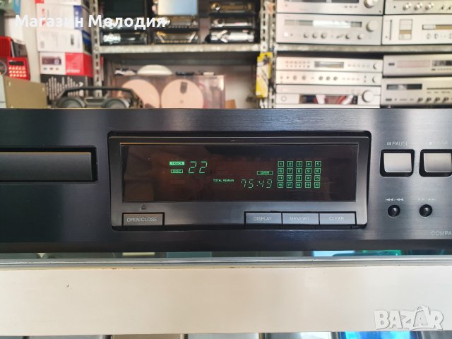 CD Player Onkyo DX-7222 В отлично техническо и визуално състояние., снимка 4 - Ресийвъри, усилватели, смесителни пултове - 40336071