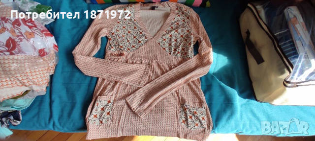 Продавам нова дамска памучна блуза Rip Curl размер 