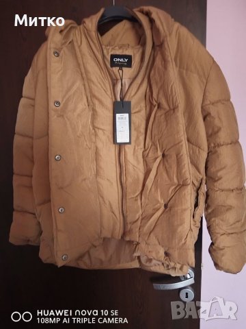 Дамско  яке, снимка 4 - Якета - 41980834