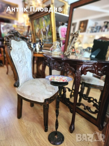 Италианско антикварно кресло, снимка 2 - Дивани и мека мебел - 52849454