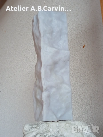 Ръчно изработена свещ с уникална скална текстура и златни детайли. Модерен акцент за вашия дом, снимка 7 - Декорация за дома - 53538384