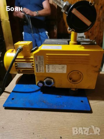 Вакуумна помпа, снимка 6 - Други машини и части - 41915334