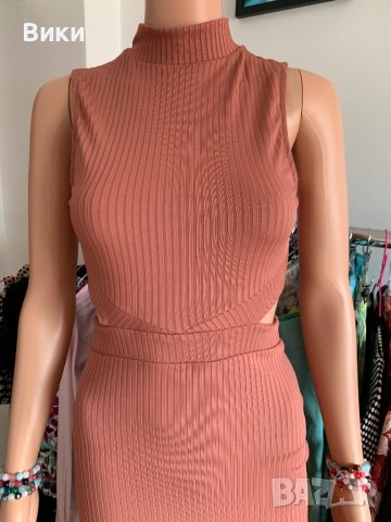 Дълга рокля размер XS, снимка 5 - Рокли - 40754698