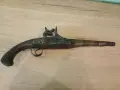 стар пищов кремъчен, снимка 1
