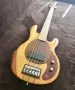 Бас китара Custom V, снимка 1