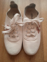 Бели обувки с пайети, снимка 1