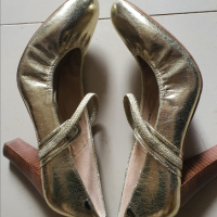 Esprit, снимка 8 - Дамски обувки на ток - 44780500