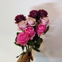 Рози изкуствени, Разлистени, снимка 4 - Изкуствени цветя - 36497999