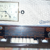 Продавам красиво, старо  лампово радио "Рассвет" , снимка 6 - Друга електроника - 44731263