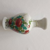 Стара ваза порцелан , снимка 4 - Антикварни и старинни предмети - 40896118
