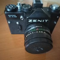 Фотоапарат Zenit TTL с обектив Helios-44М и светкавица, снимка 5 - Фотоапарати - 44403950