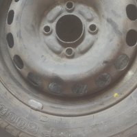 гума Пирели с джанта японски размер 15 /4x 114,3 / 67.1, снимка 3 - Гуми и джанти - 42176636