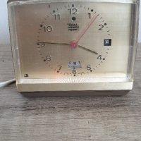 Стар немски будилник на ток, снимка 1 - Антикварни и старинни предмети - 41857065