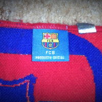 Оригинален шал на ФК Барселона, снимка 3 - Фен артикули - 36578689