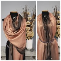 Кашмирен шал с втъкана златна нишка, снимка 11 - Шалове - 31145570