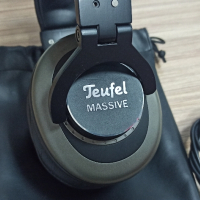 Teufel Massive, снимка 1 - Слушалки и портативни колонки - 44665410