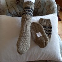 Ръчно плетени мъжки чорапи от вълна размер 38, снимка 2 - Мъжки чорапи - 41763260