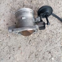 Дроселова клапа за Киа Соренто - дизел 2.5 CRDI 16 V - 140 к.с. , снимка 2 - Части - 41485173