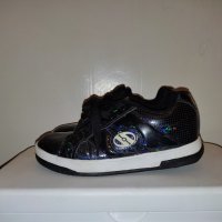 Обувки с колелца HEELYS, снимка 6 - Детски маратонки - 33901806