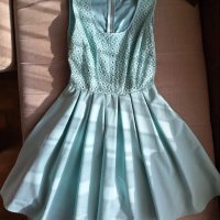 Дамска рокля Reserved, размер XS-S, снимка 1 - Рокли - 39468133