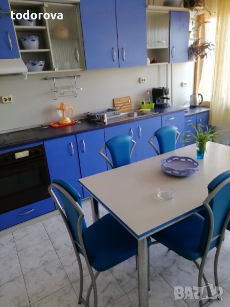 АПАРТАМЕНТ ЗА РАБОТНИЦИ , снимка 1