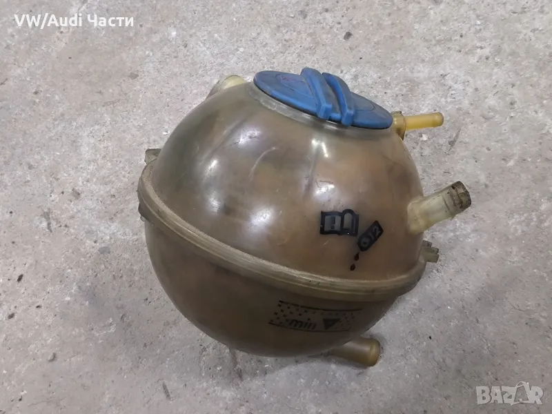 Казанче антифриз за Голф 4 Ауди А3 Сеат Шкода Бора VW Golf 4 Audi A3 Seat Skoda Bora 1J0121403B, снимка 1