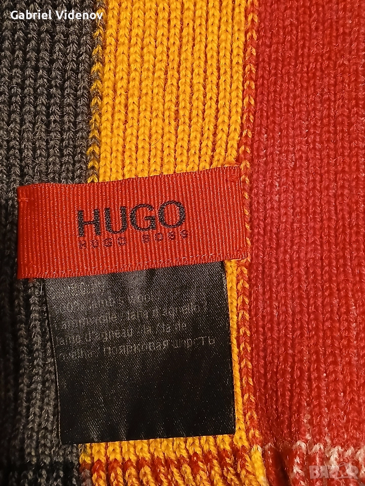 Зимен шал Hugo Boss., снимка 1