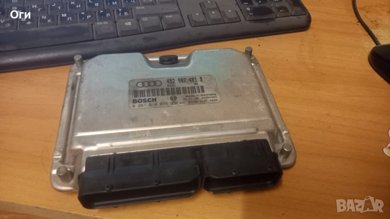 Компютър за Ауди А6 С5 2.5 TDI 180к.с. 4B2 907 401 B / 0 281 010 098, снимка 1