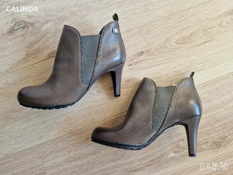 Clarks нови кафяви боти от естествена кожа 39.5 номер, снимка 1