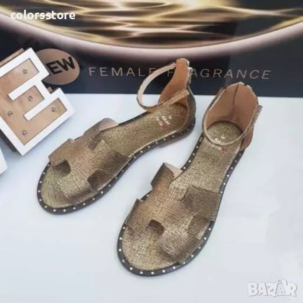 Равни сандали - златисти - M650-1, снимка 1