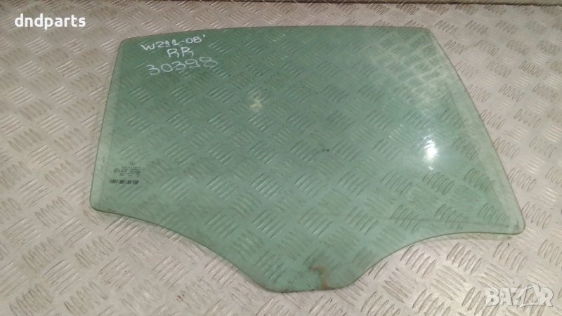 Странично стъкло Mercedes E-Class W211 2008г.(задно дясно)	, снимка 1