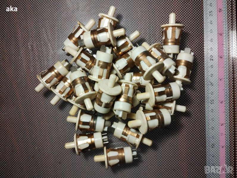 Бутон за врата хладилник30 бр., снимка 1