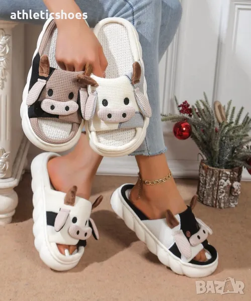 Дамски чехли на платформа с декорация кравички, снимка 1