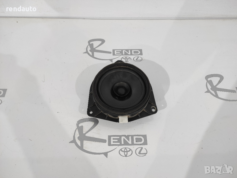 Говорител за задни врати Toyota Avensis Verso 2001-2009 86160-44130, снимка 1